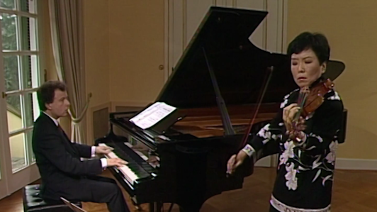 András Schiff and Yuuko Shiokawa perform Janáček