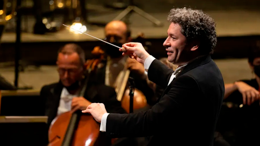 Gustavo Dudamel dirige la Sinfonía n.° 9 de Mahler
