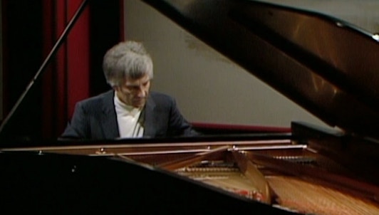 Vladimir Ashkenazy plays Schubert and Schumann