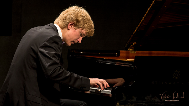 Jan Lisiecki Joue Grieg, Chopin Et Mendelssohn