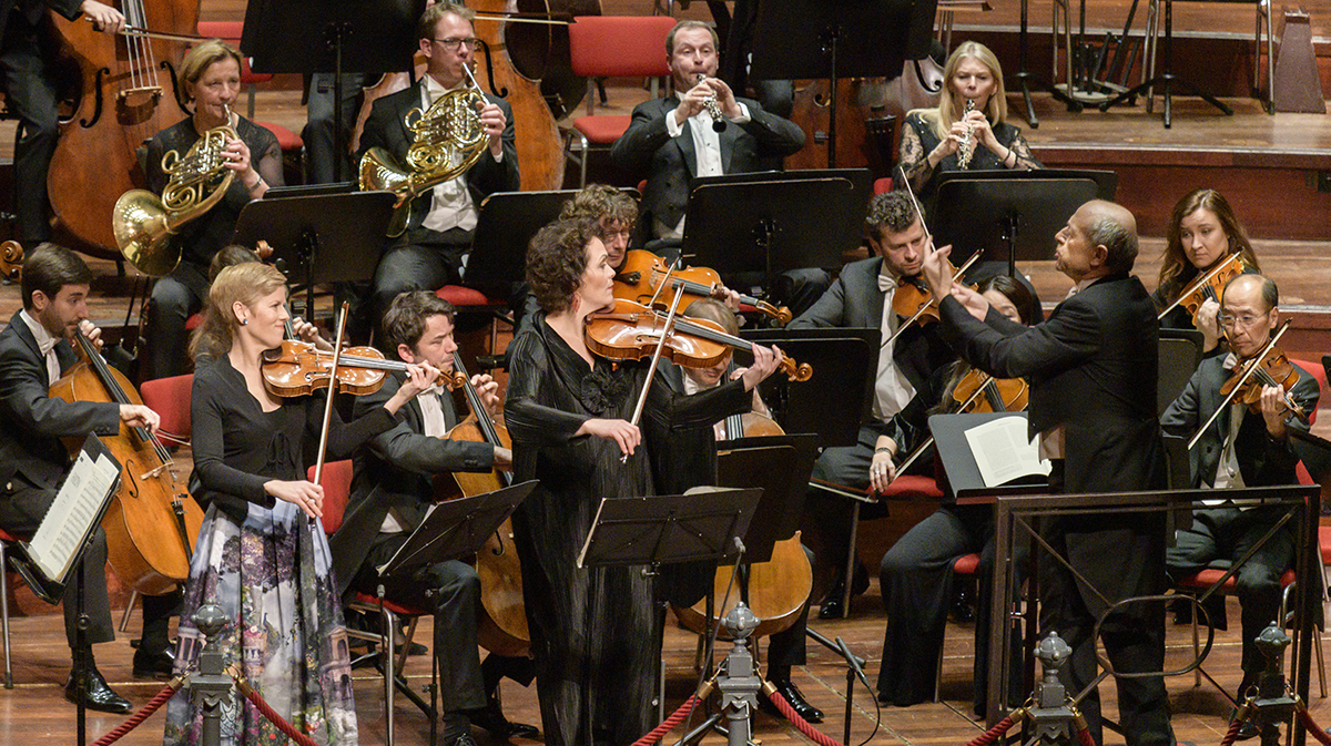 Iván Fischer conducts Mozart, Rossini and Haydn — With Isabelle Faust and Tabea Zimmermann