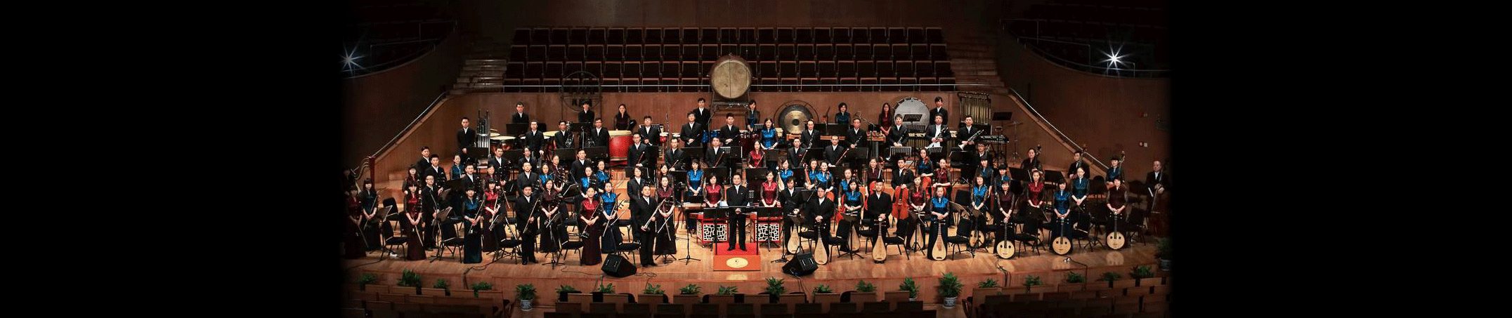 new year song orchestra muhai tang conducts the shanghai orchestra in a new year song orchestra muhai tang conducts the shanghai orchestra in a