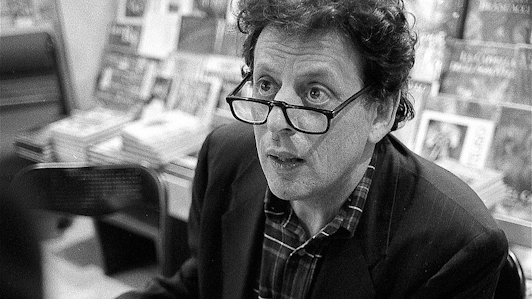 Philip Glass, Looking Glass