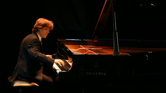 Rafał Blechacz interpreta a Bach, Liszt y Chopin