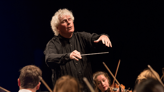 Sir Simon Rattle and sir András Schiff in Beethoven's Symphony No. 5 and Piano Concerto No. 1