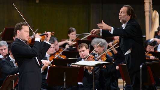 Riccardo Chailly dirige le Concerto pour violon n° 2 de Mendelssohn — Avec Nikolaj Szeps-Znaider