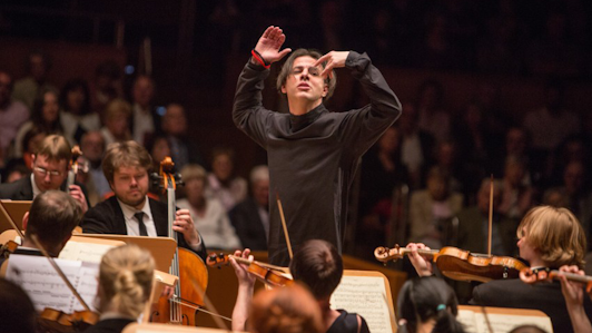 Teodor Currentzis conducts Mahler and Retinsky