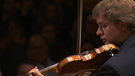 Валерий Соколов записывает скрипичный концерт Чайковского