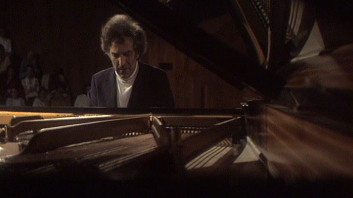 Vladimir Ashkenazy in recital (IV/VI)