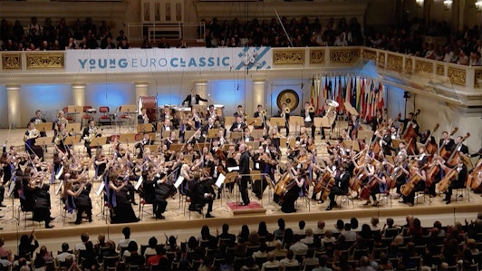 Чайковский и Берлиоз, дирижирует Джанандреа Нозеда — С Молодёжным оркестром Европейского союза