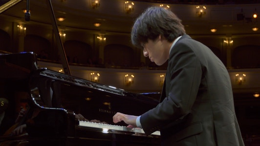 Юнчан Лим играет Баха, Скрябина и Бетховена